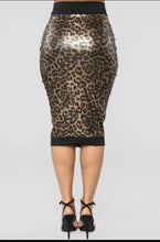 Load image into Gallery viewer, Leopard Me Straight