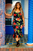 Load image into Gallery viewer, Rose Rhapsody